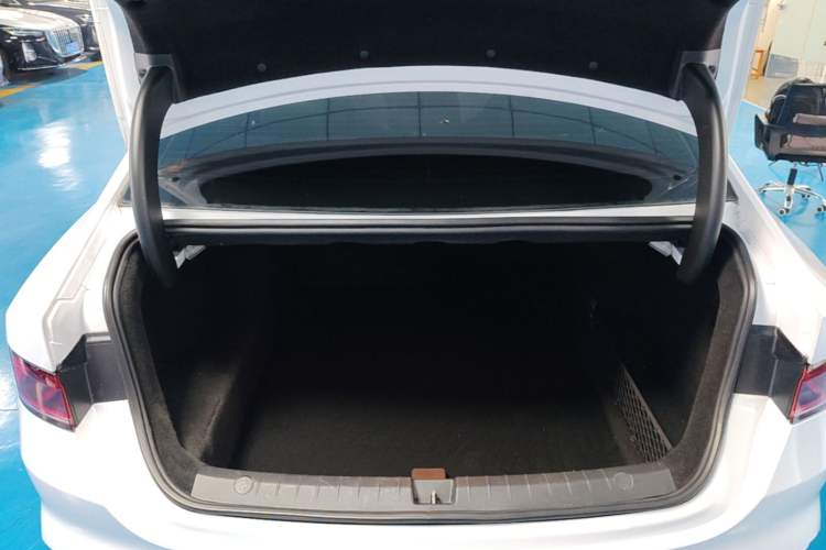 Used BYD Qin PLUS 2021 DM-i 55KM Prestige Model Trunk