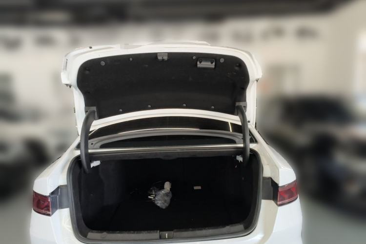 Used BYD Qin PLUS 2021 EV 400KM Luxury Model Trunk
