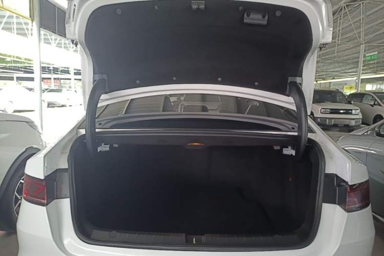 Used BYD Qin PLUS 2021 EV 500KM Premium Model Trunk