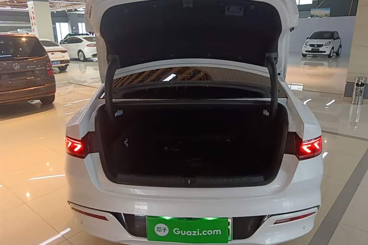 Used BYD Qin PLUS 2021 DM-i 55KM Flagship Model Trunk