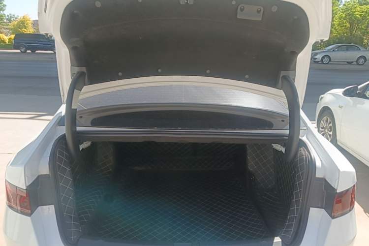 Used BYD Qin PLUS 2021 DM-i 55KM Prestige Model Trunk