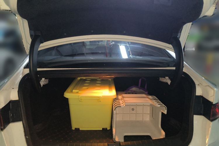 Used BYD Qin PLUS 2021 EV 400KM Luxury Model Trunk