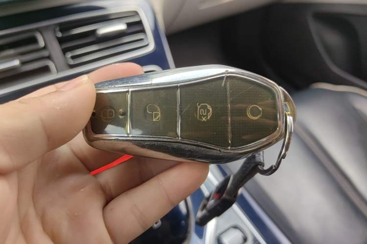 Used BYD Qin PLUS 2021 EV 500KM Premium Model Vehicle Key