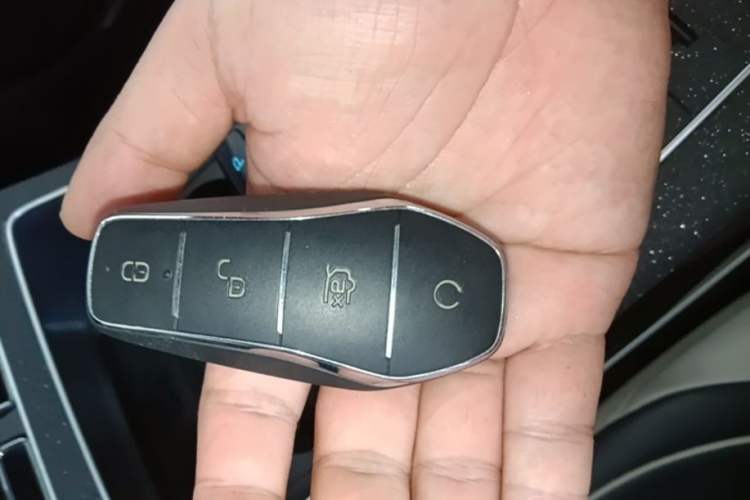Used BYD Qin PLUS 2021 EV 500KM Luxury Model Vehicle Key