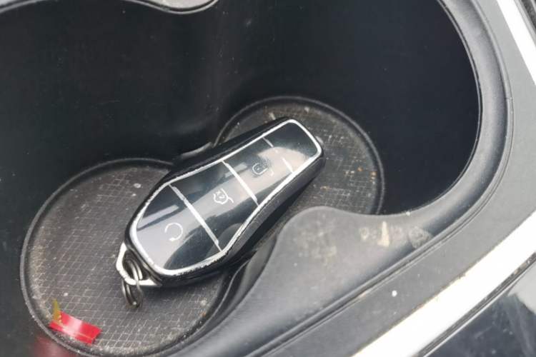 Used BYD Qin PLUS 2021 EV 400KM Leading Comfort Edition Vehicle Key