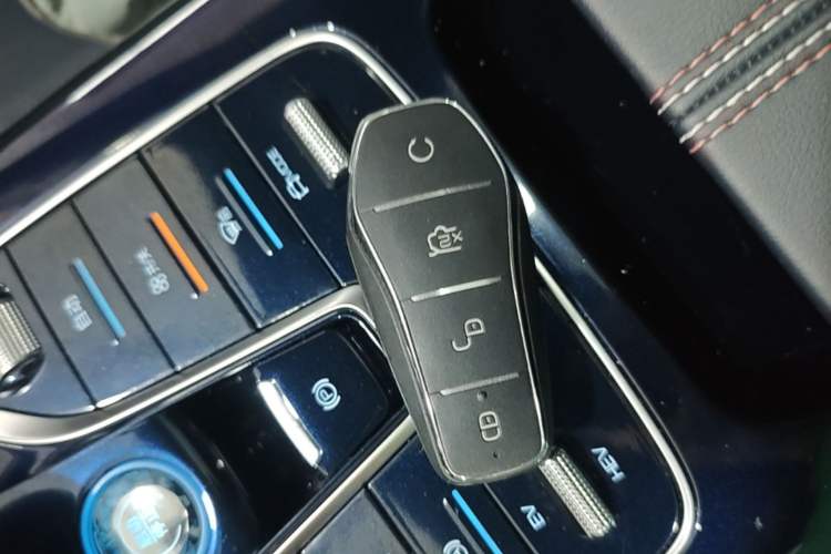 Used BYD Qin PLUS 2021 DM-i 55KM Flagship Model Vehicle Key