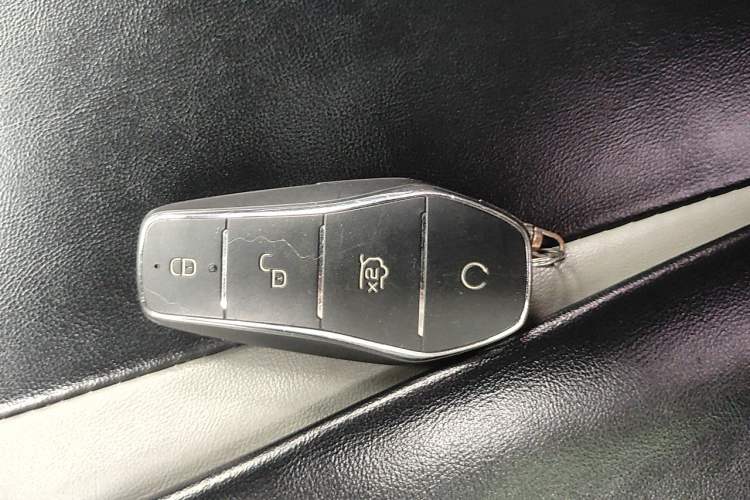 Used BYD Qin PLUS 2021 EV 600KM Flagship Model Vehicle Key