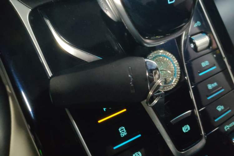 Used BYD Qin PLUS 2021 DM-i 55KM Flagship Model Vehicle Key