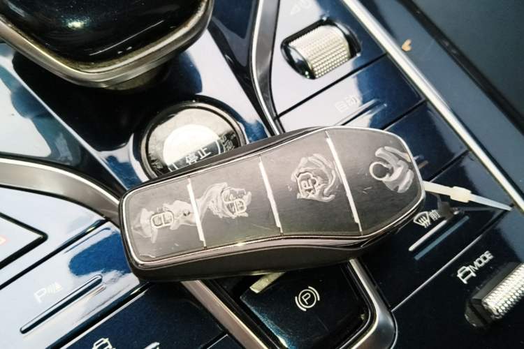 Used BYD Qin PLUS 2021 EV 400KM Luxury Model Vehicle Key