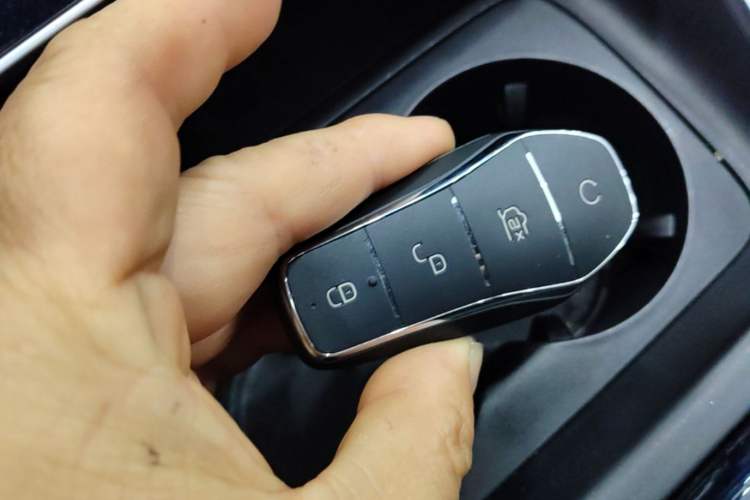 Used BYD Qin PLUS 2021 EV 400KM Luxury Model Vehicle Key