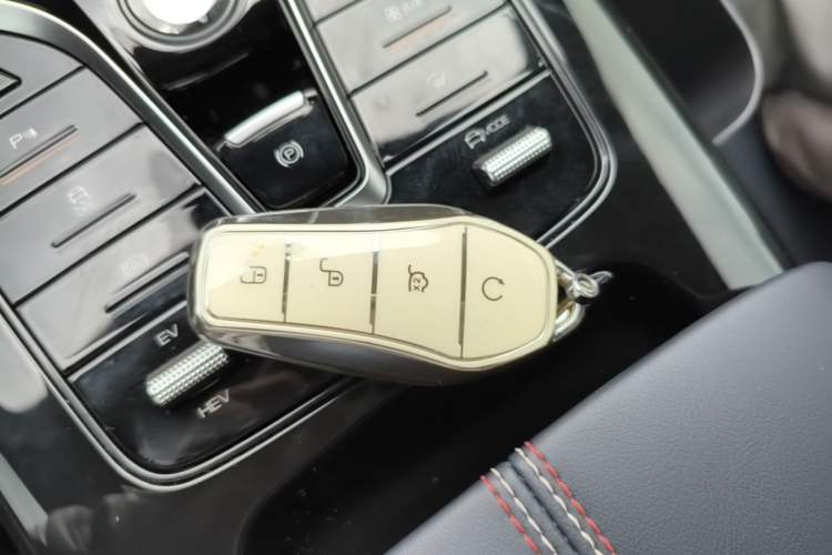 Used BYD Qin PLUS 2021 DM-i 55KM Prestige Model Vehicle Key