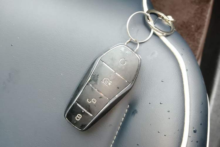 Used BYD Qin PLUS 2021 EV 500KM Premium Model Vehicle Key