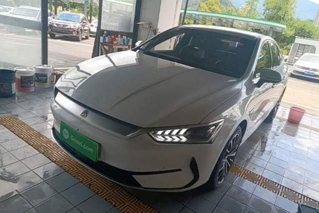 Used BYD Qin PLUS 2021 EV 600KM Flagship Model