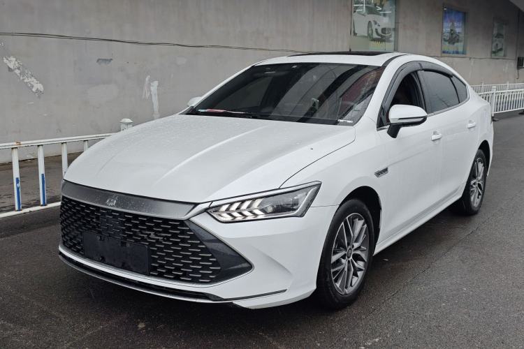Ojetý BYD Qin PLUS 2021 DM-i 120KM Prestige Model Guazi used car, China used car export, Used car for sale, Used  cars, Cheapest cars for sale