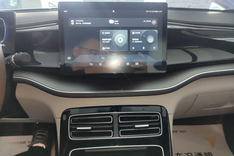 Used BYD Qin PLUS 2023 Champion Edition EV 510KM Leading Model Audio And AC Panel