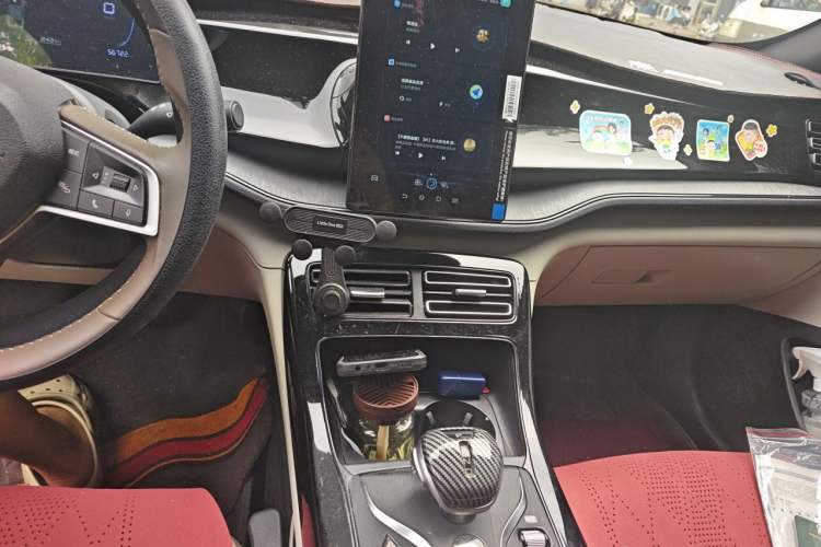 Used BYD Qin PLUS 2023 Champion Edition DM-i 55KM Leading Model Audio And AC Panel