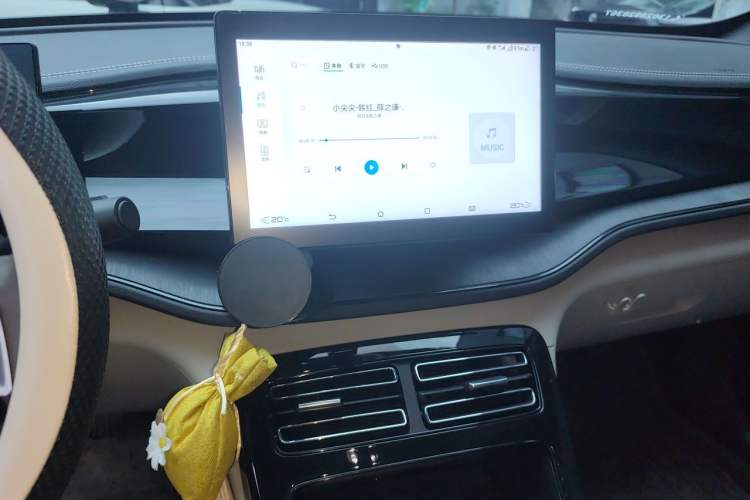 Used BYD Qin PLUS 2023 Champion Edition DM-i 55KM Leading Model Audio And AC Panel
