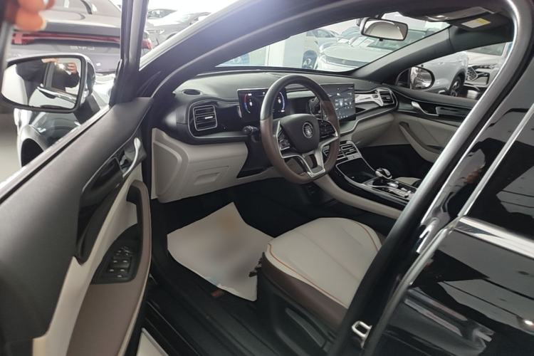 Used BYD Qin PLUS 2023 Champion Edition EV 510KM Leading Model Driver Seat