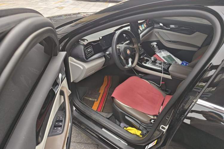Used BYD Qin PLUS 2023 Champion Edition DM-i 55KM Leading Model Driver Seat