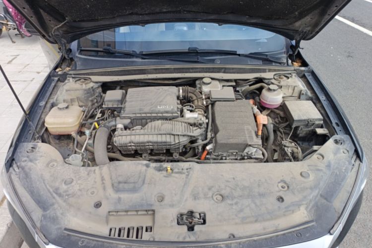 Used BYD Qin PLUS 2023 Champion Edition DM-i 120KM Leading Model Engine Bay