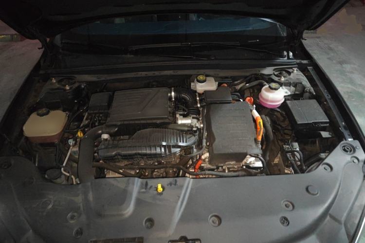 Used BYD Qin PLUS 2023 Champion Edition DM-i 55KM Leading Model Engine Bay