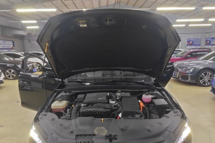 Used BYD Qin PLUS 2023 Champion Edition DM-i 55KM Leading Model Engine Bay
