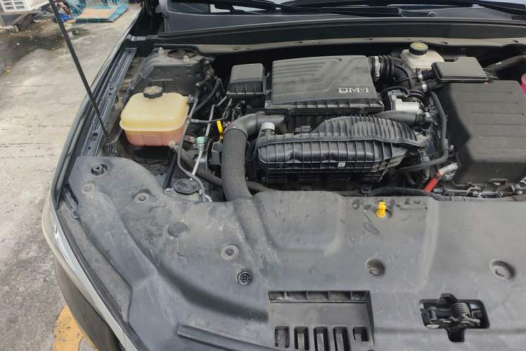 Used BYD Qin PLUS 2023 Champion Edition DM-i 55KM Leading Model Engine Bay Right