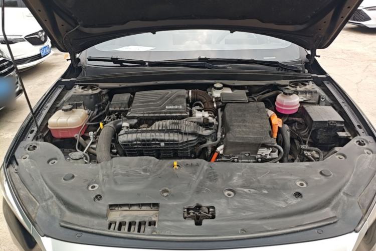 Used BYD Qin PLUS 2023 Champion Edition DM-i 120KM Beyond Model Engine Bay