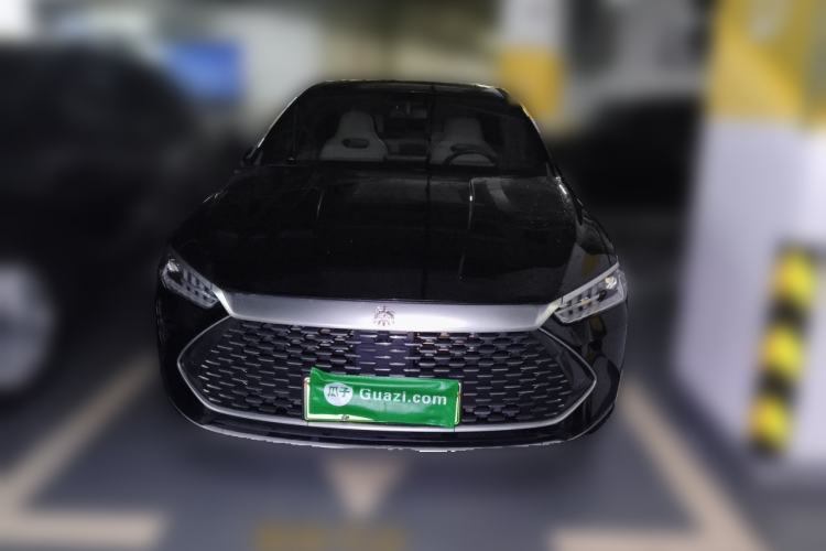 Used BYD Qin PLUS 2023 Champion Edition DM-i 120KM Leading Model Front