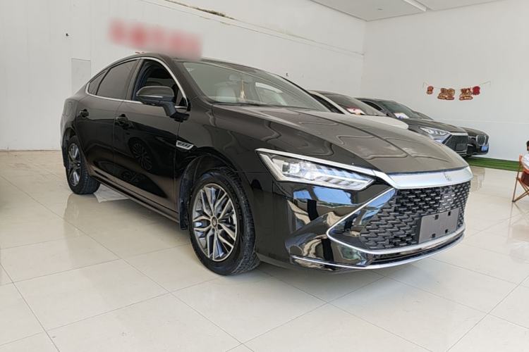 Used BYD Qin PLUS 2023 Champion Edition DM-i 120KM Beyond Model Front Right 45 Deg