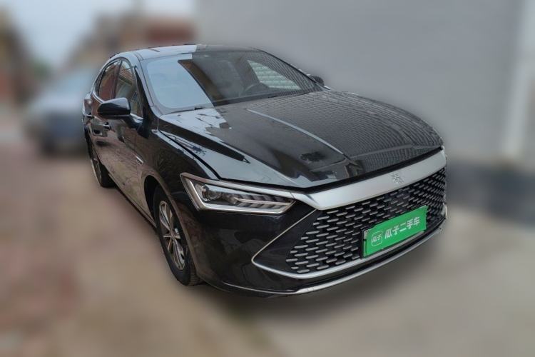 Used BYD Qin PLUS 2023 Champion Edition DM-i 55KM Leading Model Front Right 45 Deg