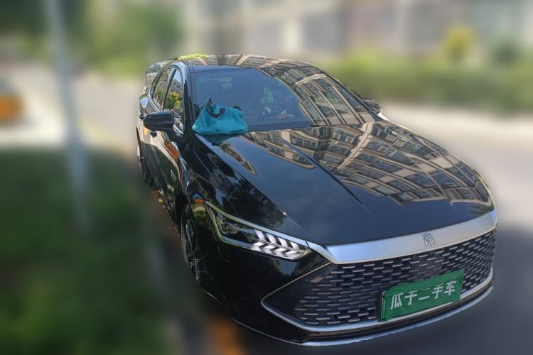 Used BYD Qin PLUS 2023 Champion Edition DM-i 55KM Leading Model Front Right 45 Deg