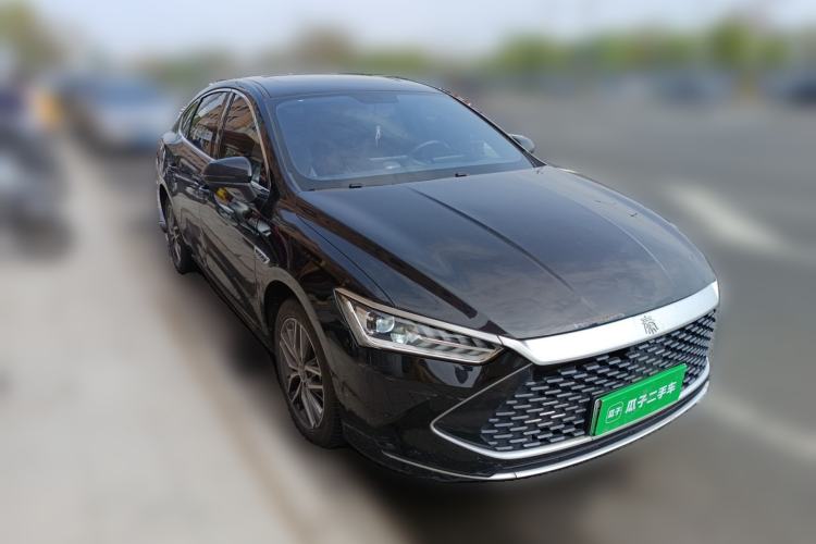 Used BYD Qin PLUS 2023 Champion Edition DM-i 120KM Leading Model Front Right 45 Deg