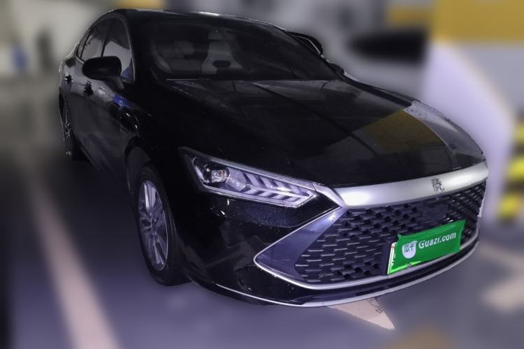 Used BYD Qin PLUS 2023 Champion Edition DM-i 120KM Leading Model Front Right 45 Deg