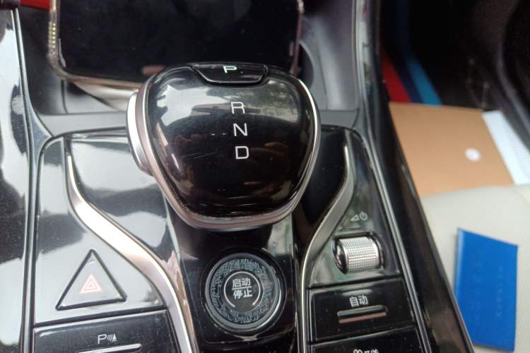 Used BYD Qin PLUS 2023 Champion Edition DM-i 55KM Leading Model Gear Lever