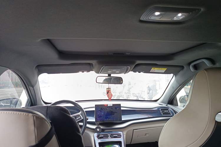 Used BYD Qin PLUS 2023 Champion Edition DM-i 120KM Leading Model Headliner