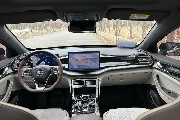 Used BYD Qin PLUS 2023 Champion Edition DM-i 120KM Beyond Model Interior 3