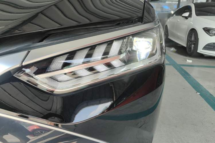 Used BYD Qin PLUS 2023 Champion Edition DM-i 55KM Leading Model Left Front Headlight