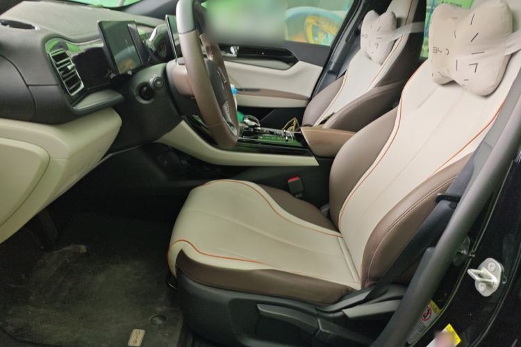 Used BYD Qin PLUS 2023 Champion Edition DM-i 120KM Leading Model Left Front Seat