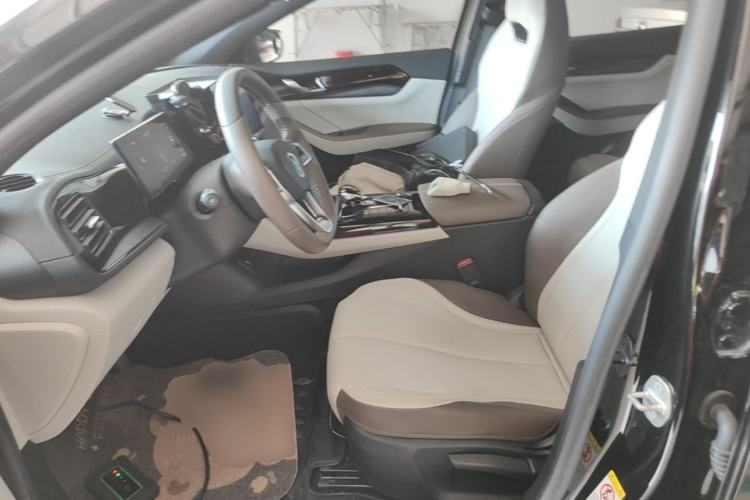 Used BYD Qin PLUS 2023 Champion Edition DM-i 55KM Leading Model Left Front Seat