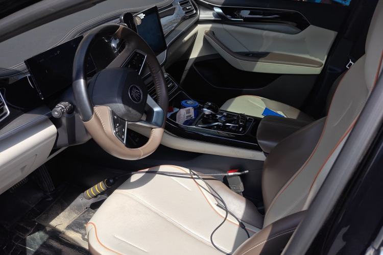 Used BYD Qin PLUS 2023 Champion Edition DM-i 120KM Leading Model Left Front Seat