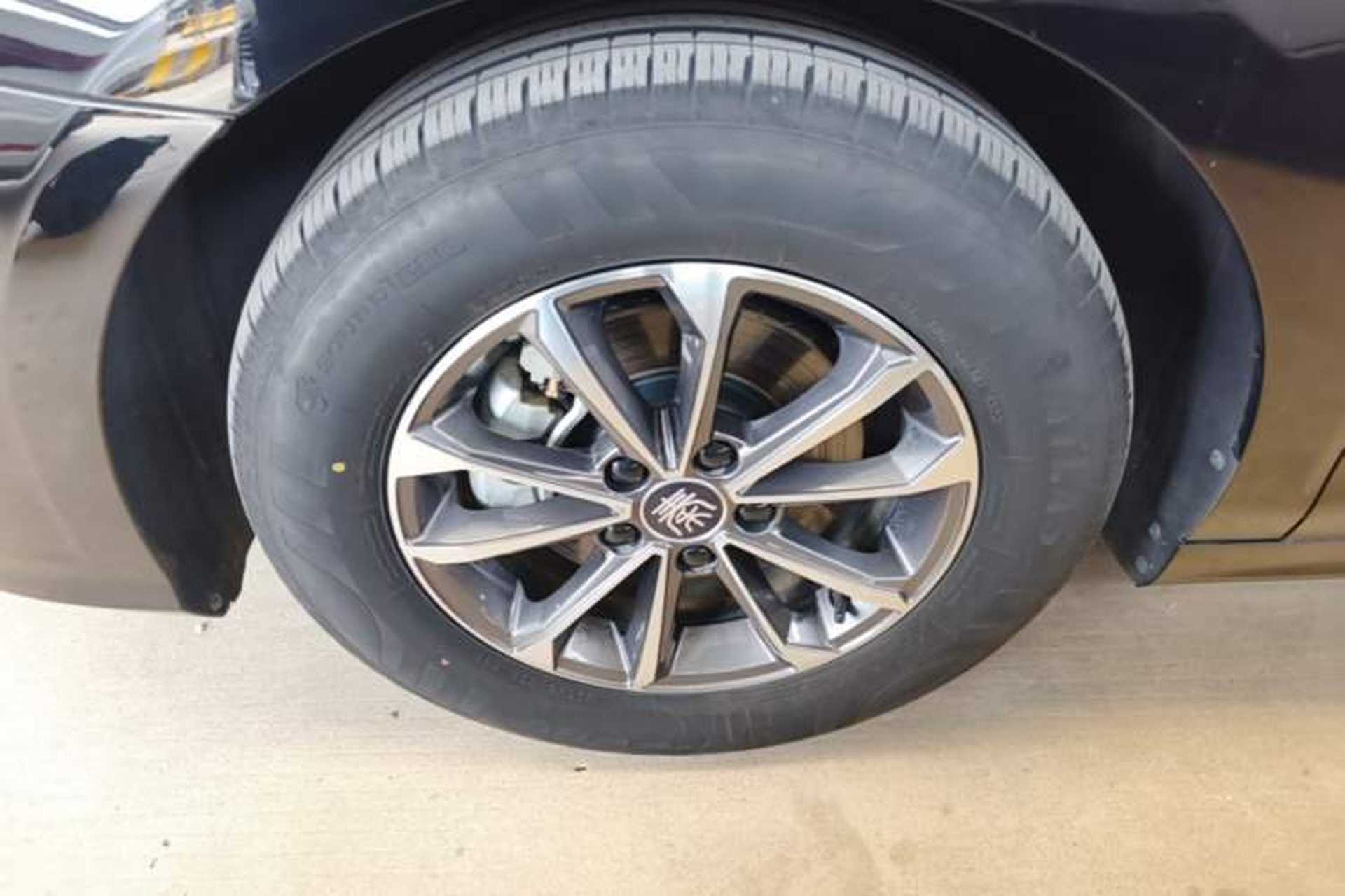 Used BYD Qin PLUS 2023 Champion Edition DM-i 55KM Leading Model Left Front Wheel Hub