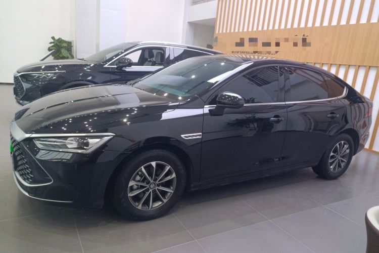 Used BYD Qin PLUS 2023 Champion Edition DM-i 55KM Leading Model Left Side