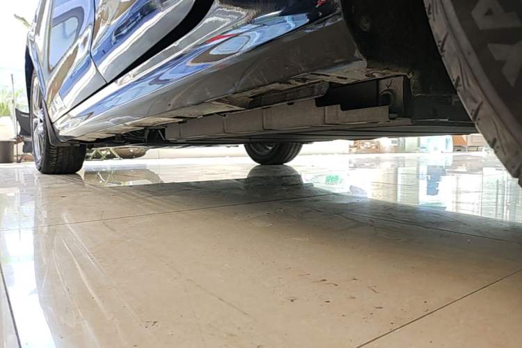 Used BYD Qin PLUS 2023 Champion Edition DM-i 120KM Beyond Model Left Side Sill