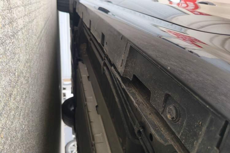 Used BYD Qin PLUS 2023 Champion Edition DM-i 55KM Leading Model Left Side Sill