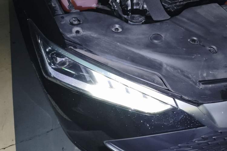 Used BYD Qin PLUS 2023 Champion Edition DM-i 120KM Leading Model Right Front Headlight