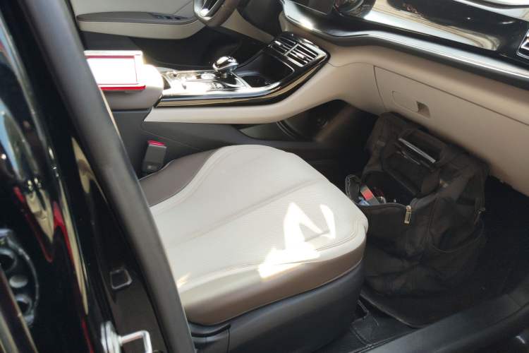 Used BYD Qin PLUS 2023 Champion Edition DM-i 55KM Leading Model Right Front Seat