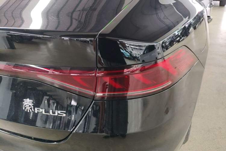 Used BYD Qin PLUS 2023 Champion Edition DM-i 55KM Leading Model Right Rear Taillight