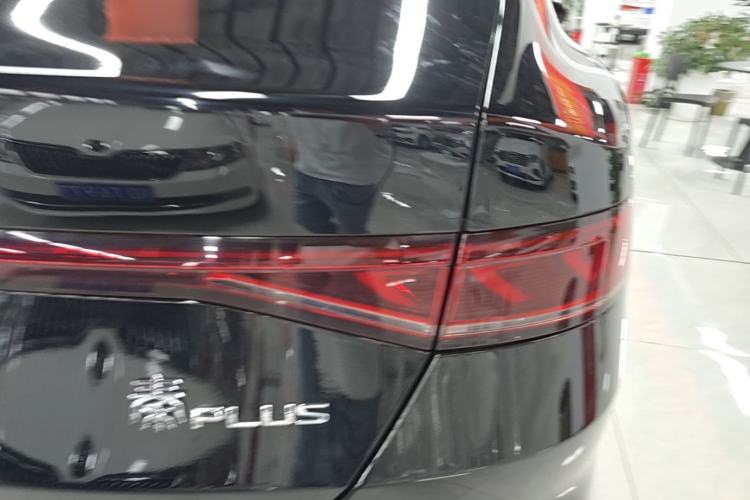 Used BYD Qin PLUS 2023 Champion Edition EV 510KM Leading Model Right Rear Taillight