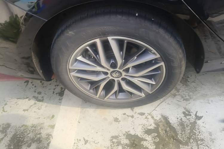 Used BYD Qin PLUS 2023 Champion Edition DM-i 55KM Superior Model Right Rear Wheel Hub